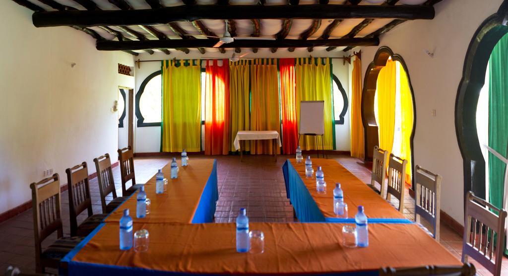 Mangro Hotel Diani Beach Ngoại thất bức ảnh